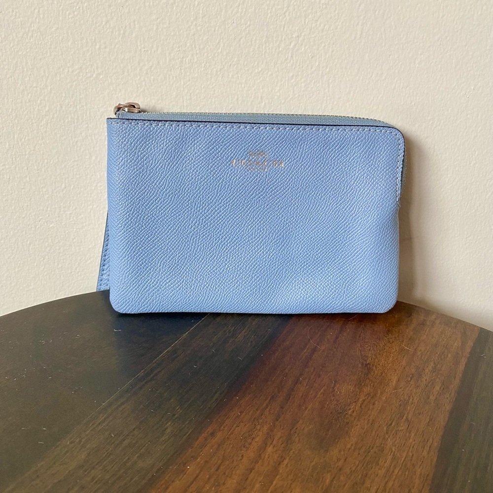 Coach baby Blue Leather corner zip wristlet
